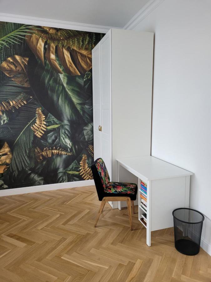 Apartament W Centrum Rowna 10 เคียลเซ ภายนอก รูปภาพ